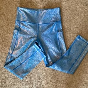 Worn once ZYIA Mermaid Capri Leggings with Pockets